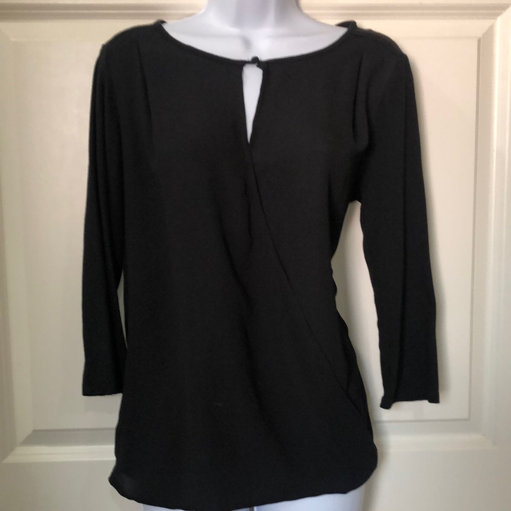 Black shirt, size Medium